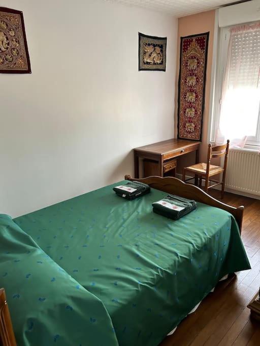 5Min Futuroscope 80M2 - 3 Chambres - Parking Prive - Wifi - Jardin Chasseneuil-du-Poitou Dış mekan fotoğraf